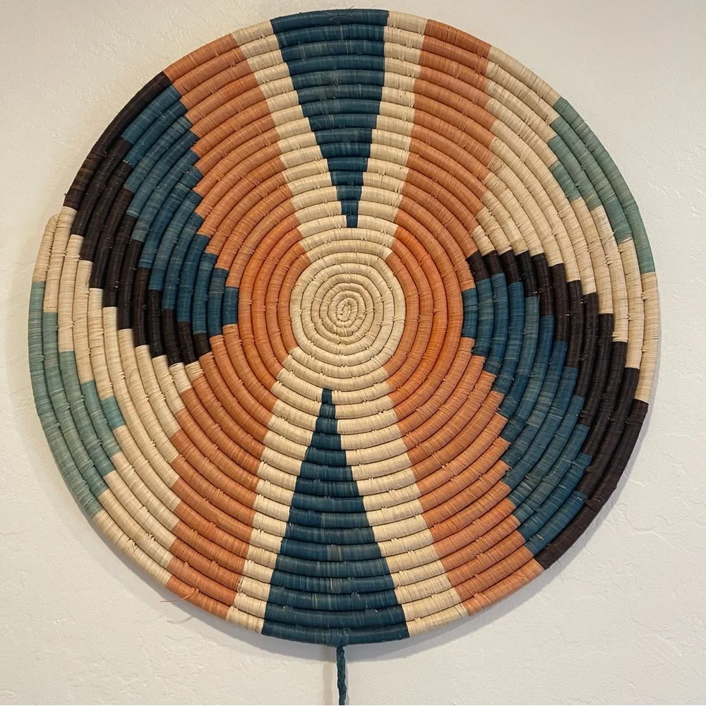 New West Elm Woven Grass Wall Hanging Art Decor